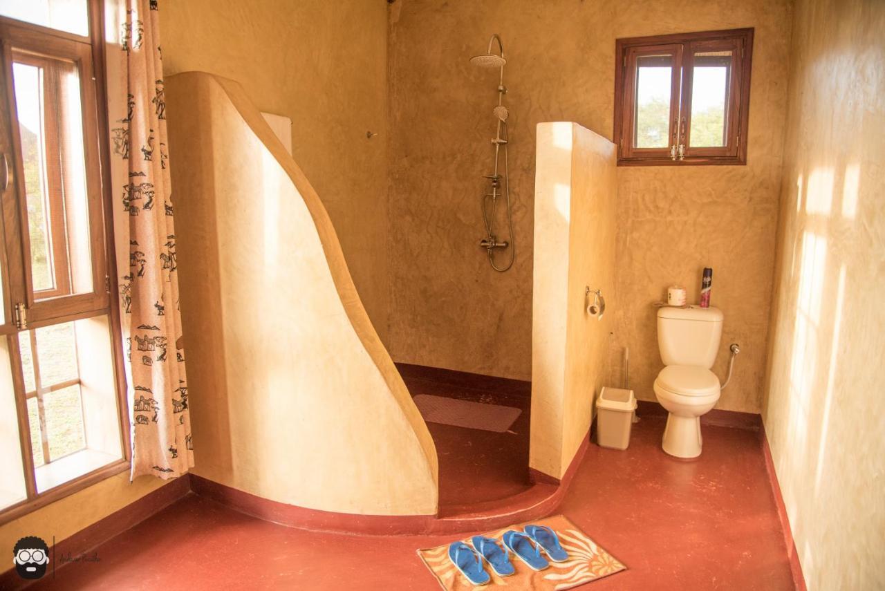 Twiga Safari Lodge Paraa エクステリア 写真